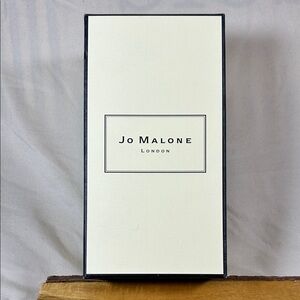 Jo Malone London Gift Box